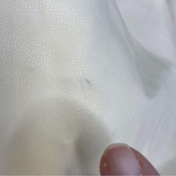 NWT The Brand Label Cropped Top Puffy Sleeve Blouse Cream Color Size XXL - Picture 11 of 16